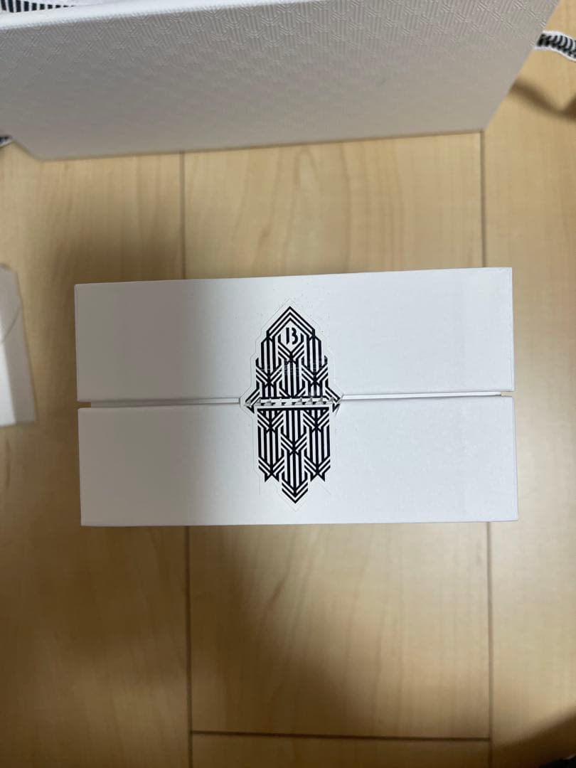 バイレードローズオブノーマンブランド