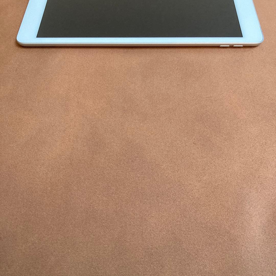 524【早い者勝ち】外観美品☆電池良好☆iPad8第8世代32GB SIMフリー