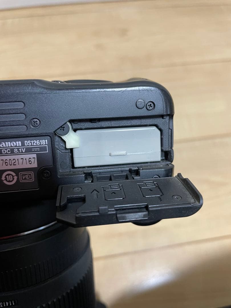 キャノンCanonカメラEOS kissX2 特大レンズ付き