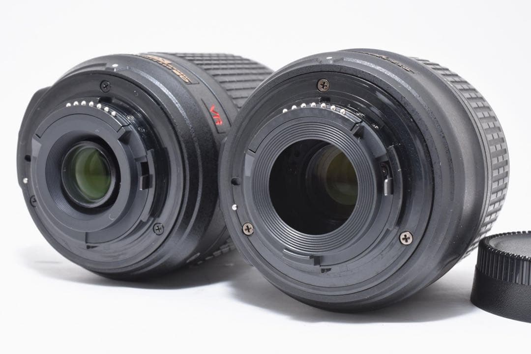 シャッター数2362枚★Nikon D3200 望遠レンズ付 手ぶれ補正 美品