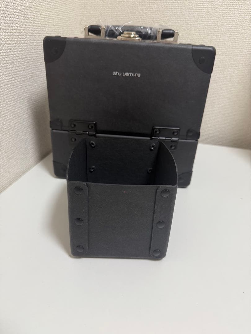 shu uemura メイクアップボックス ミニ