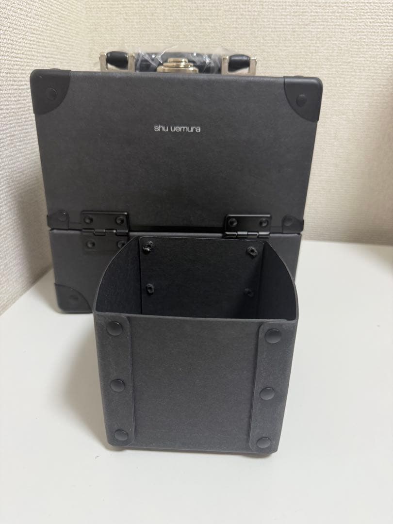 shu uemura メイクアップボックス ミニ
