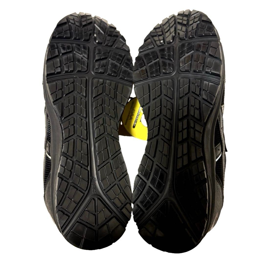 新品未使用タグ付き asics(アシックス)社製の安全靴 27cm ブラック