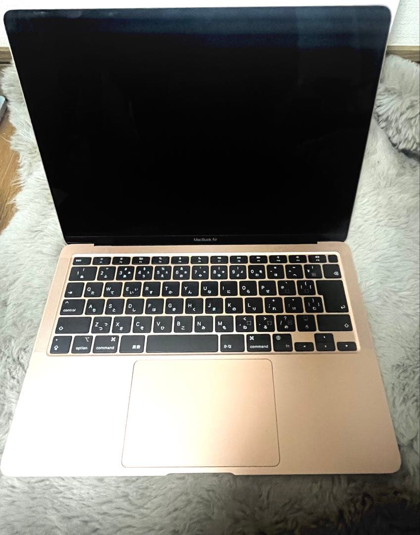 Apple M1チップ搭載13インチMacBook Air