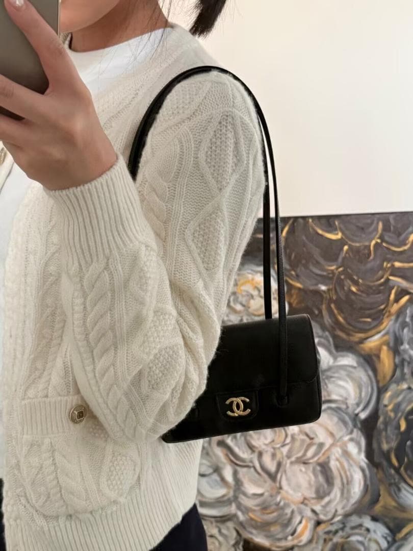 値下げ！ ストラップ chanel クラッチバッグ jennie 26P