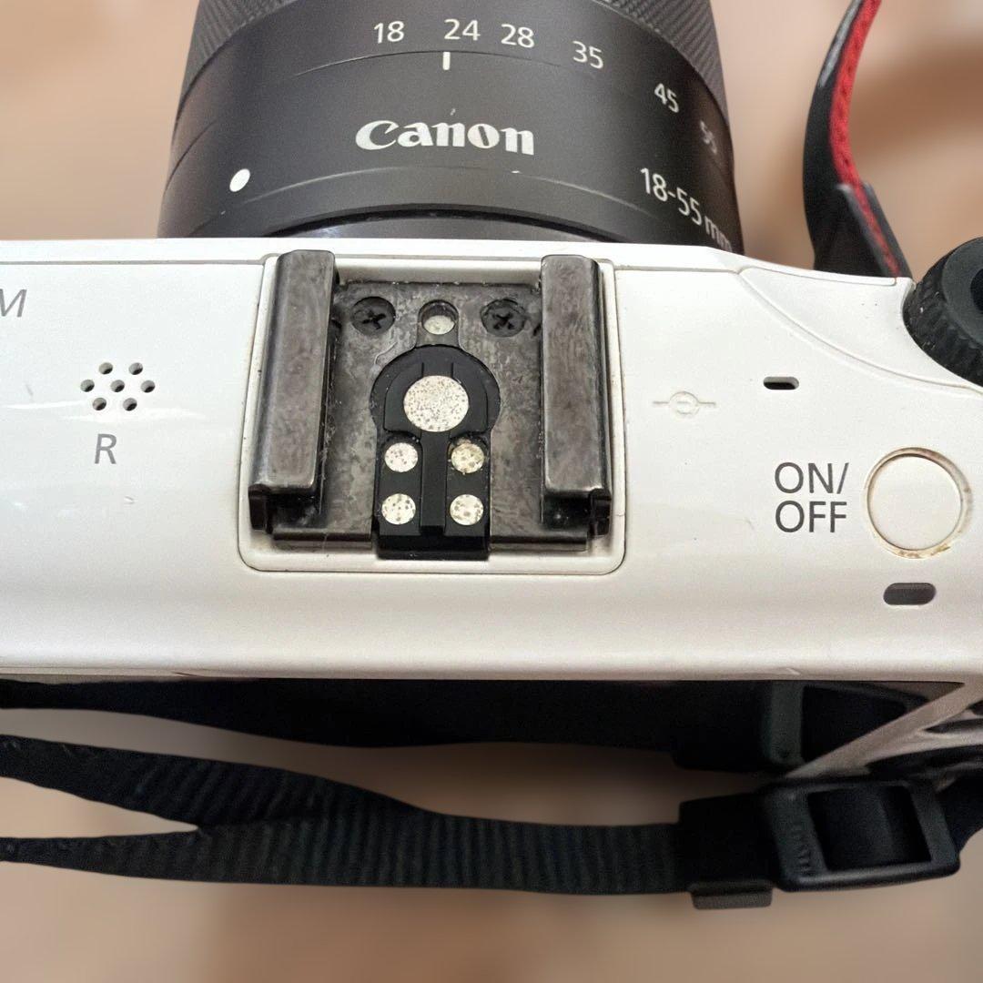 み*イ様 Canon EOS M ホワイト ミラーレス一眼 【ジャンク】