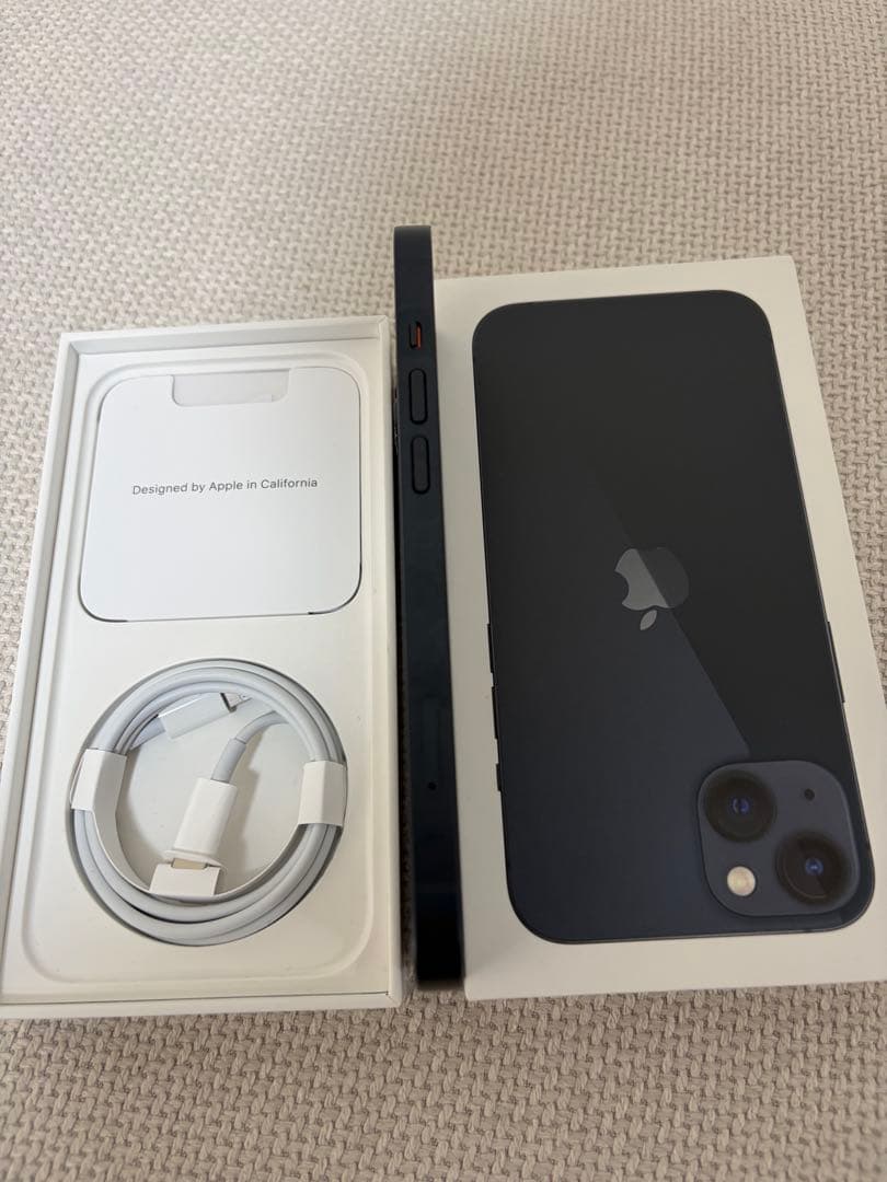 Apple iPhone 13 ミッドナイト本体 特殊ガラス加工iface付き