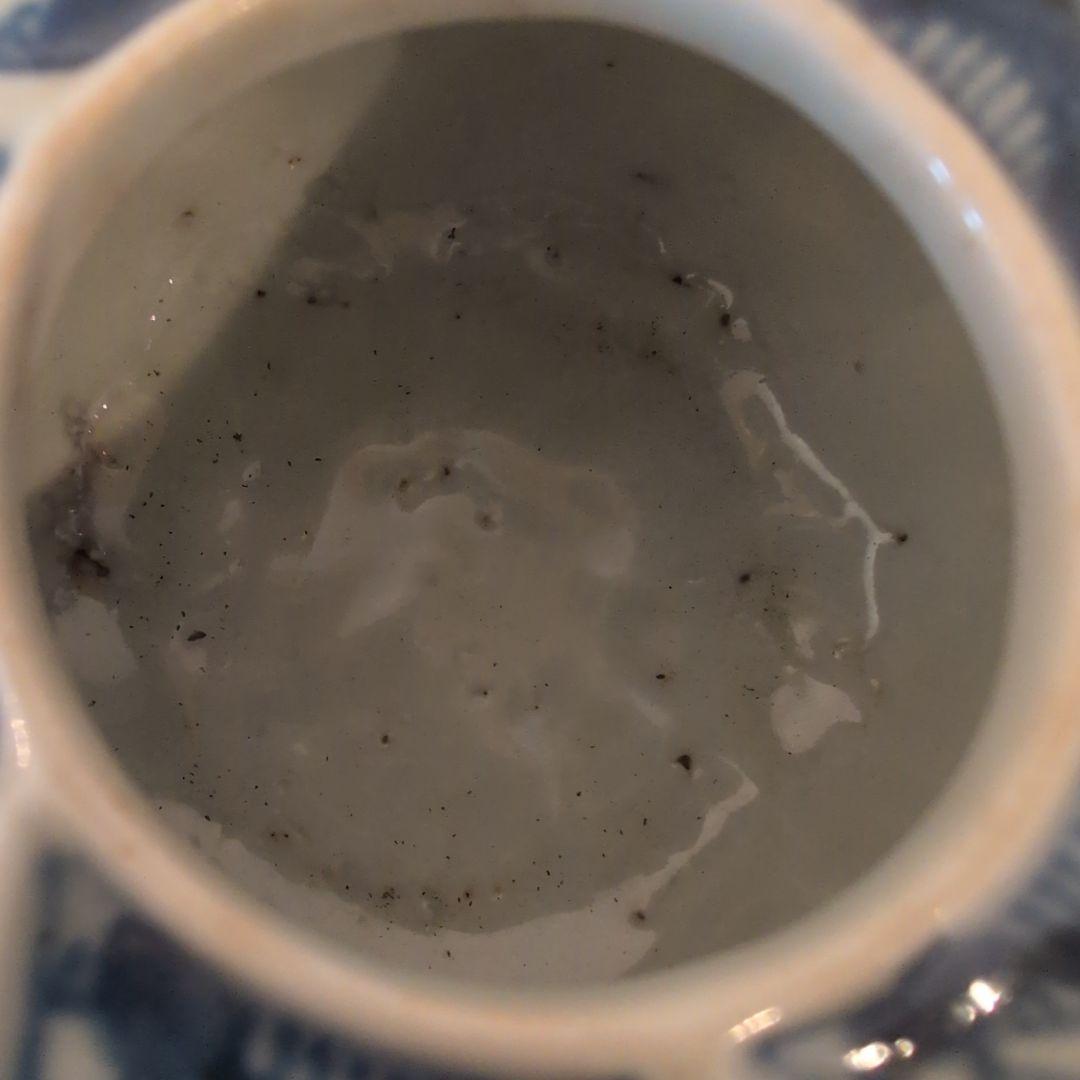 染付　梅花形　茶入