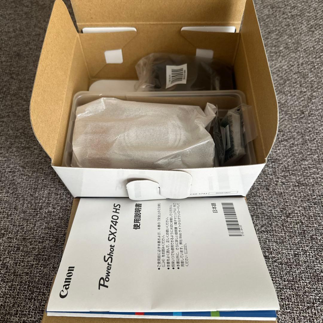 Canon PowerShot SX740HS 展示品　デジタルカメラ