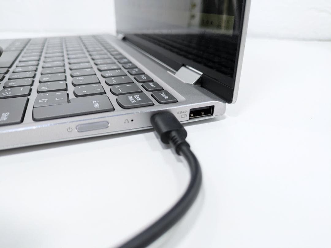 Windows11ノートパソコン✨オフィス付き✨レノボ　爆速SSD　Wi-Fi