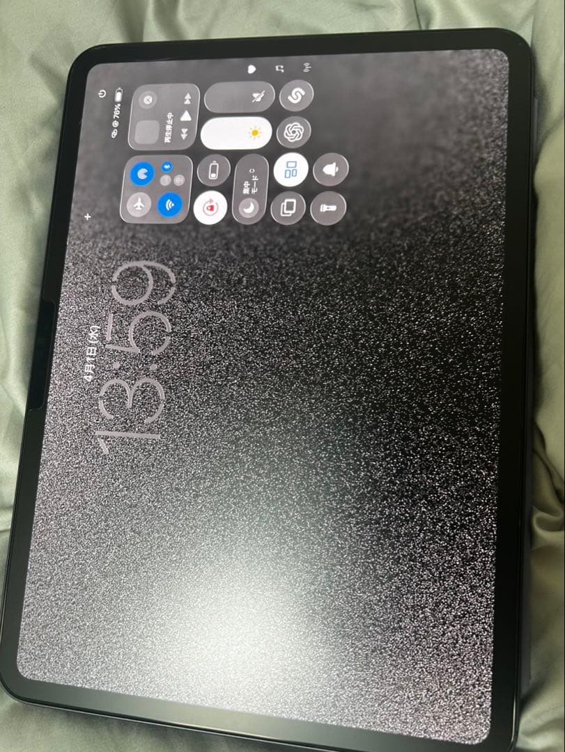 iPadPro m4 256GB WiFiモデル　即使用可能　フィルム貼付済み