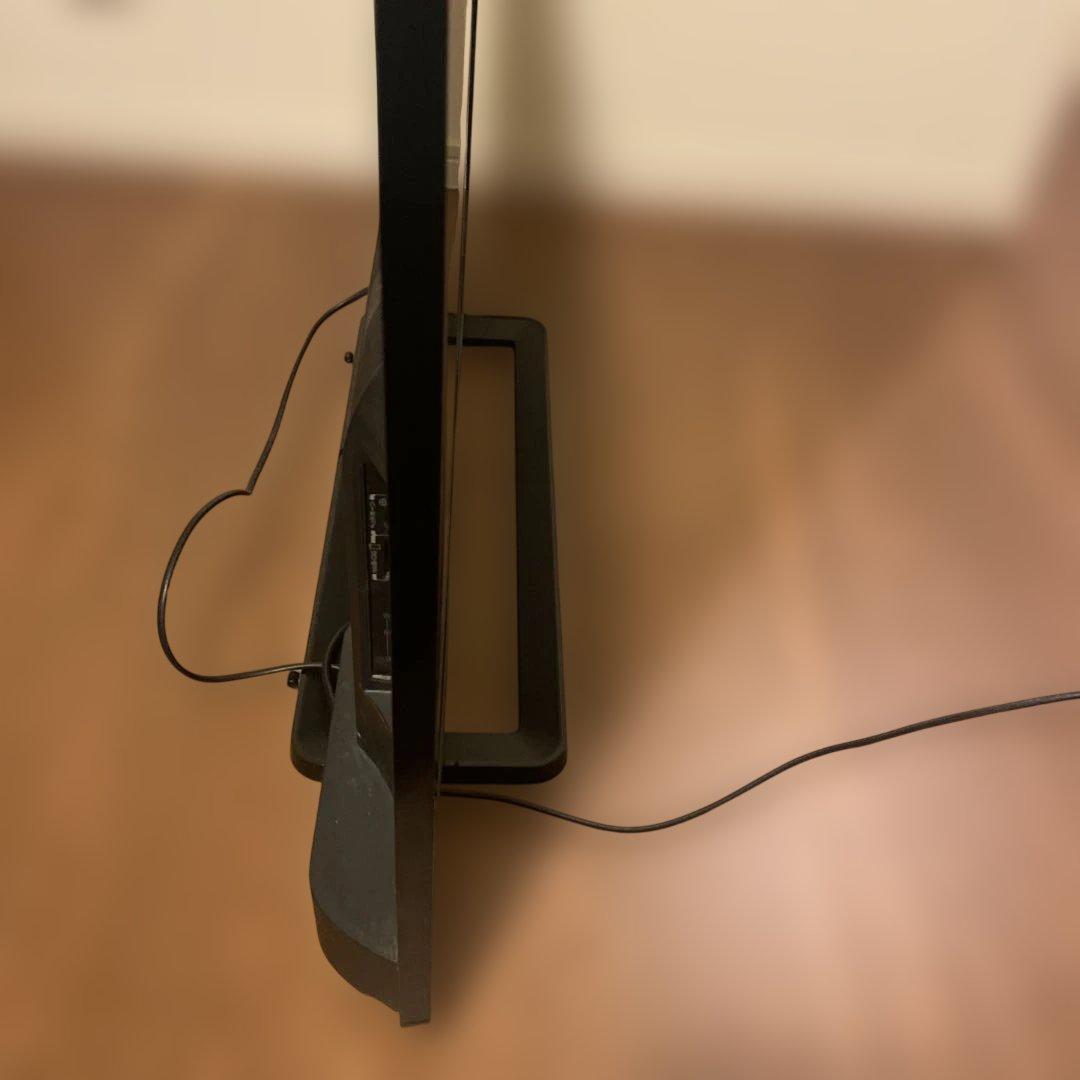 【送料無料】TOSHIBA 液晶テレビ　40S8