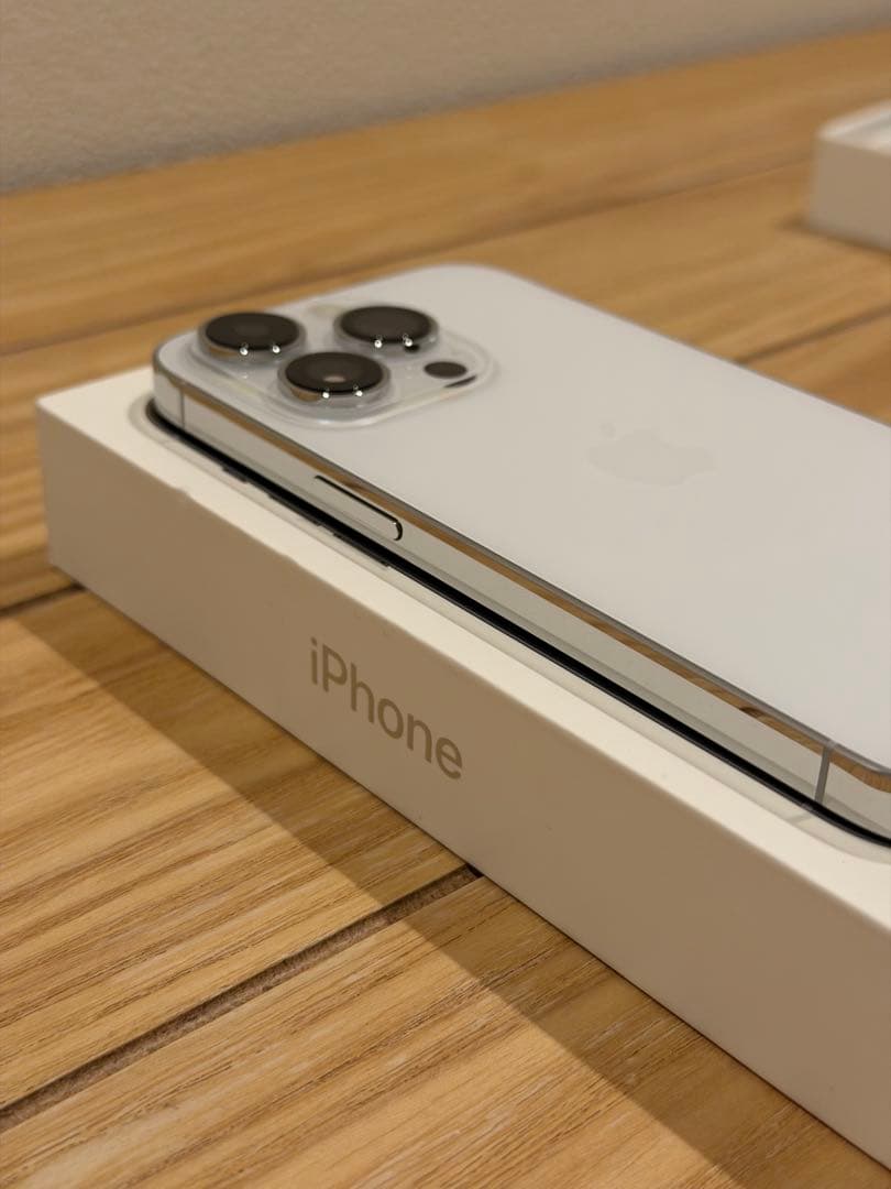 iPhone14pro 512gb SIMフリー シルバー