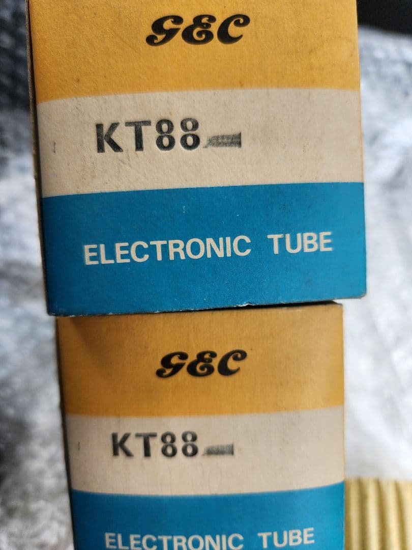 真空管　GEC　KT88 ペア