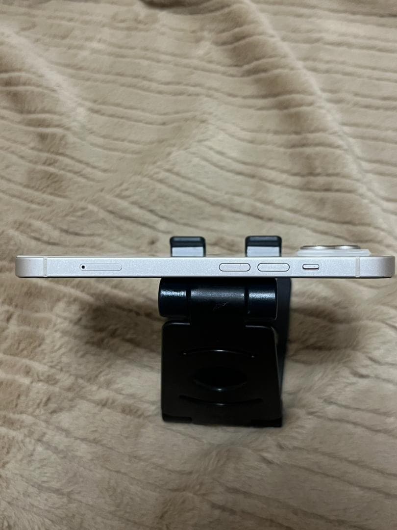 ジャンク品　iPhone14 256G スターライト　バッテリー100%