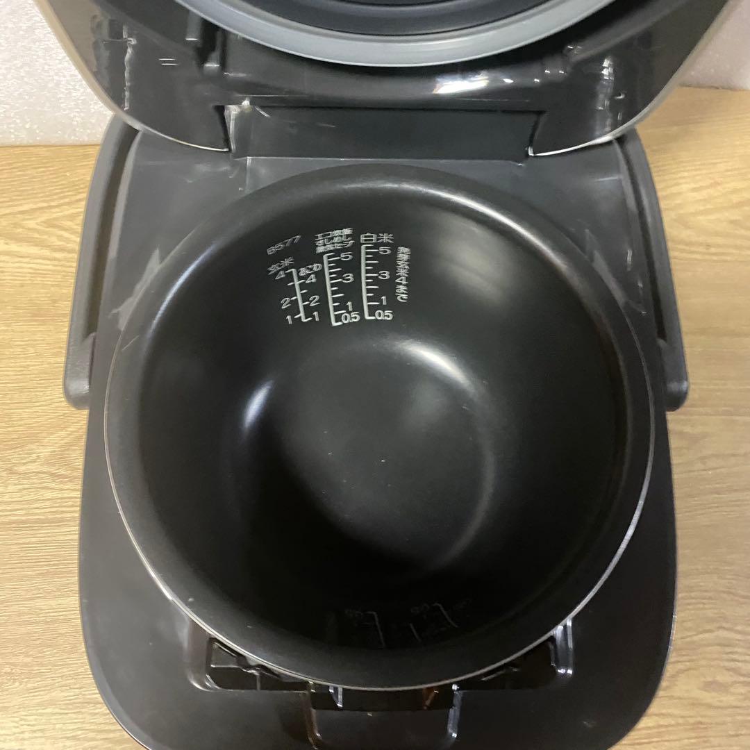 （美品）象印 炎舞炊き 圧力IH炊飯ジャーNW-PT10　5.5合　22年製