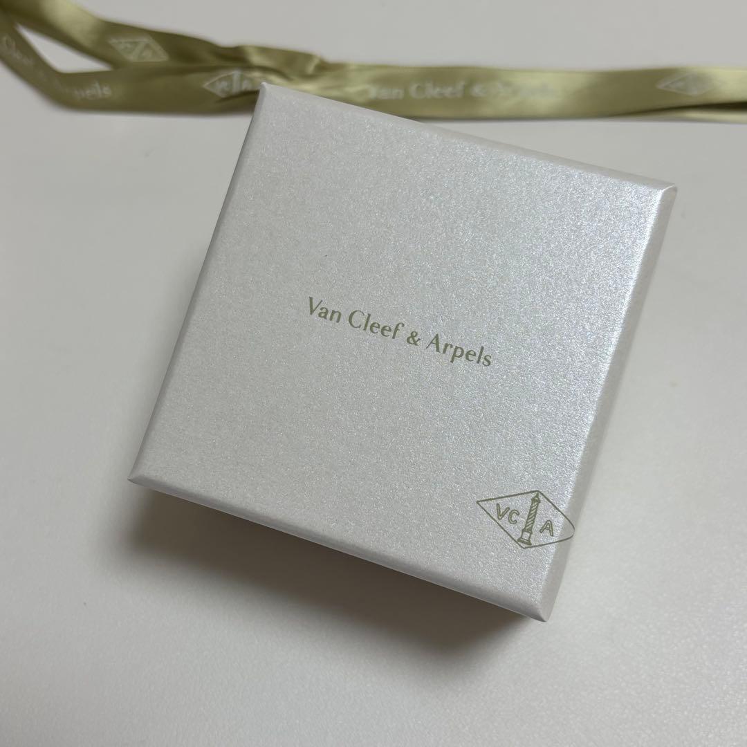 美品　ヴァンクリーフ&アーペル　ネックレスケース　空箱　アクセサリー入れ