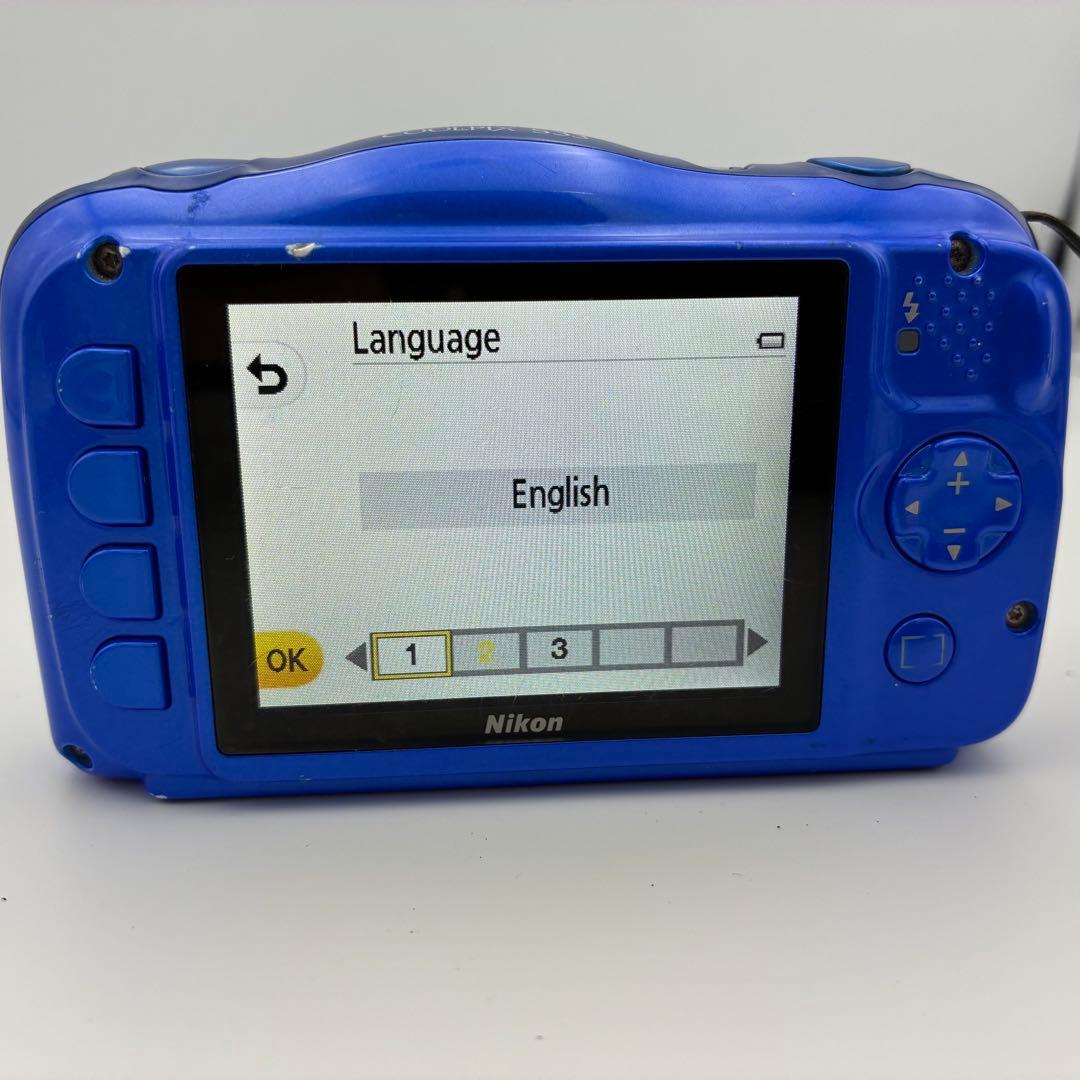 美品★ Nikon COOLPIX S33 コンデジ 防水 カメラ