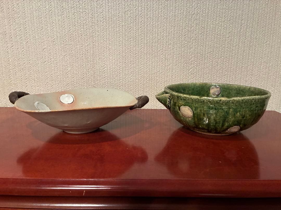 美濃焼　不動窯　ドット柄片口とドット柄耳付器　2個セット