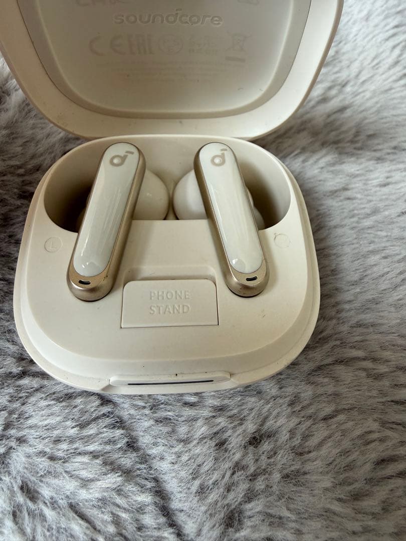ANKERワイヤレスイヤホン ノイズキャンセリング付