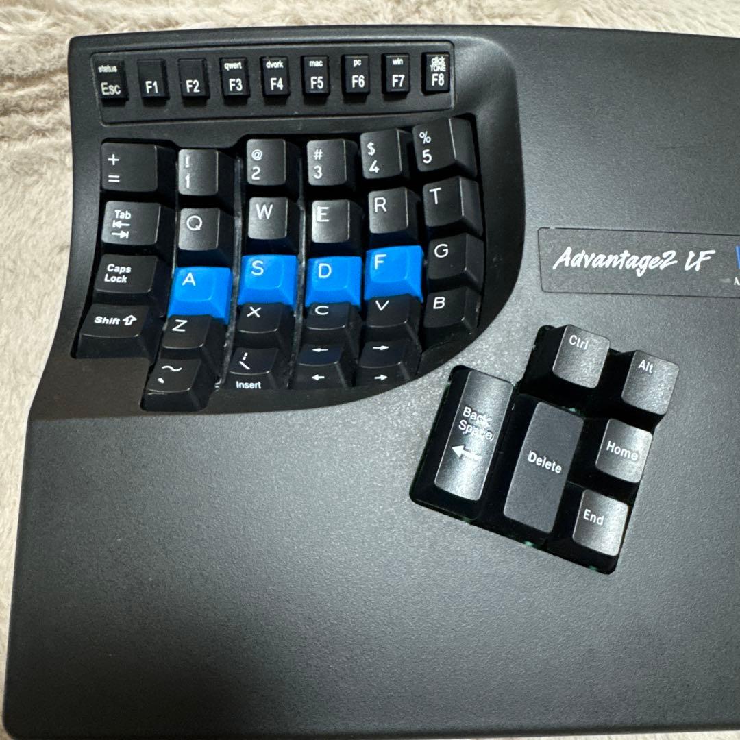 Kinesis Advantage2 CherryMX 静音赤軸