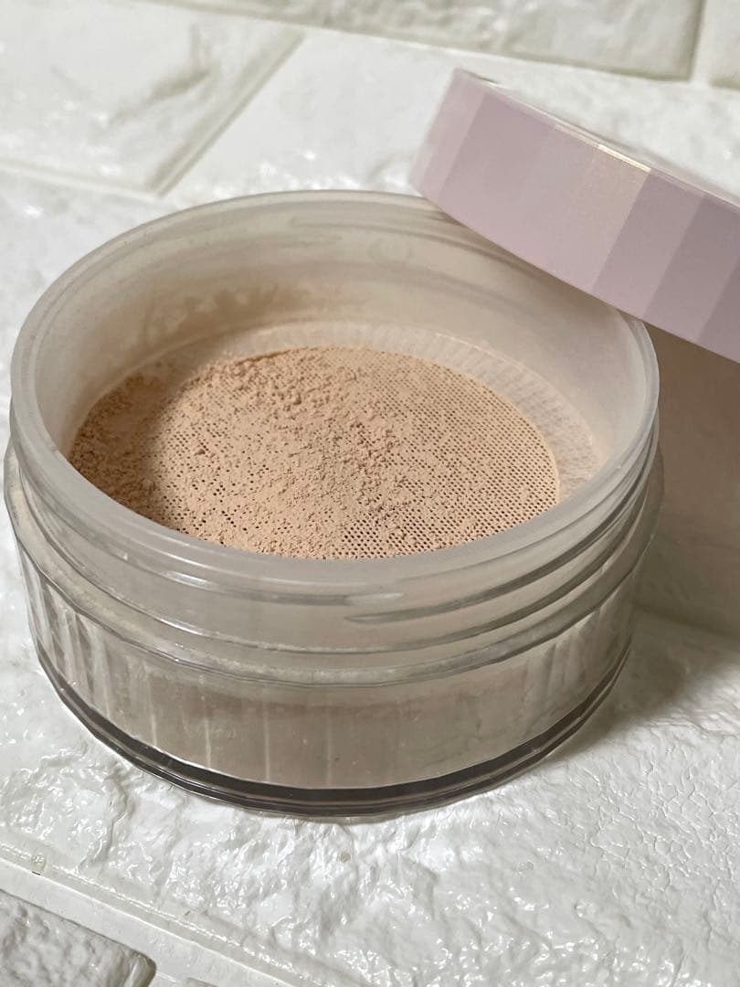❤️ヤクルト化粧品❤️パラビオ❤️ACルースパウダー30ｇ(パフ付き)