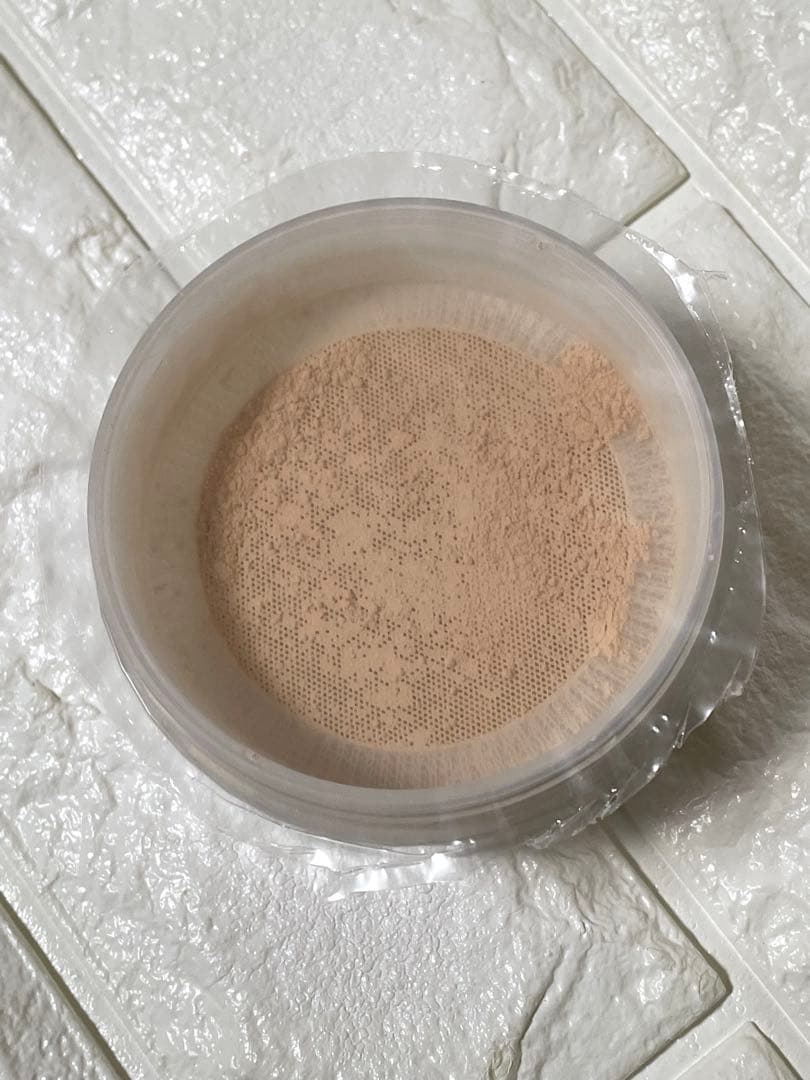 ❤️ヤクルト化粧品❤️パラビオ❤️ACルースパウダー30ｇ(パフ付き)