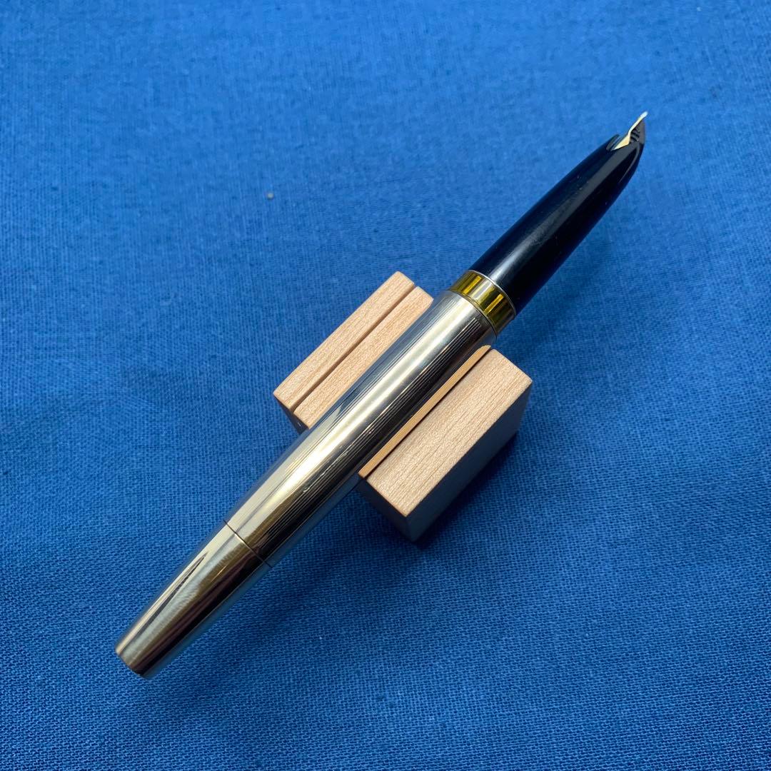 モンブラン no.84 万年筆18C F 2桁　マイスターシュテュック
