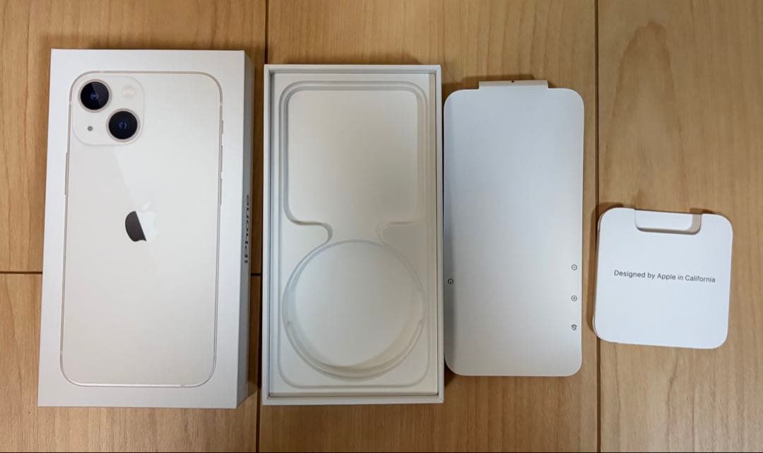 iPhone 13mini 128GS ホワイト SIMフリー