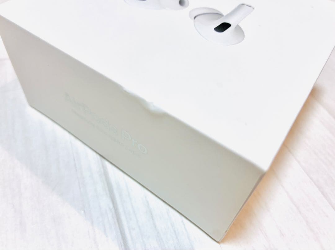 Apple 　AirPods Pro 　第１世代　イヤホン　ノイズキャンセル