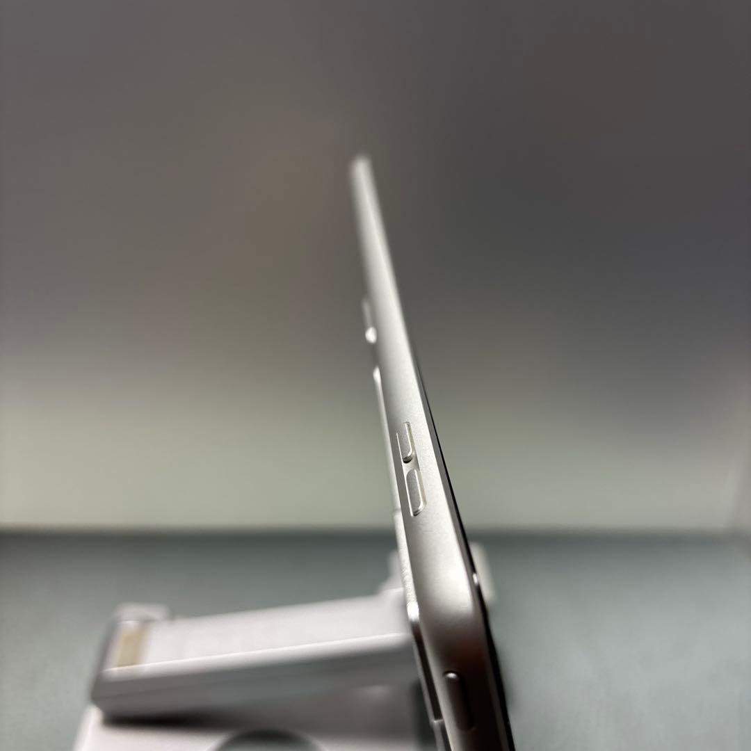 iPad 第9世代256G Wi-Fi PSE新品バッテリー100%