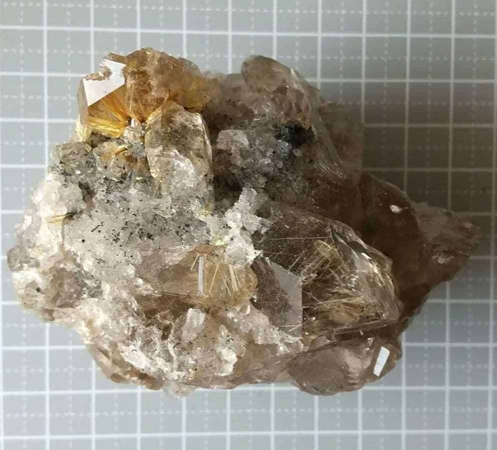 ブラジル産 虹入り 太陽ルチル スモーキークォーツ クラスター＊美しい小宇宙