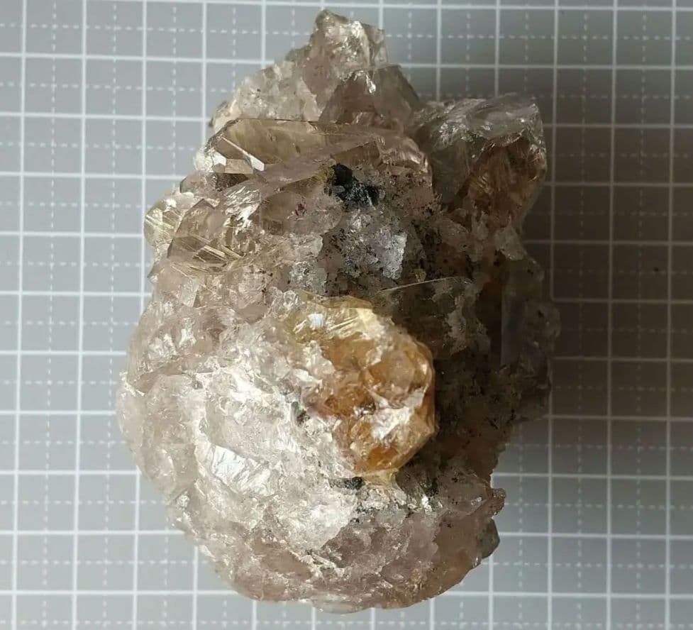ブラジル産 虹入り 太陽ルチル スモーキークォーツ クラスター＊美しい小宇宙