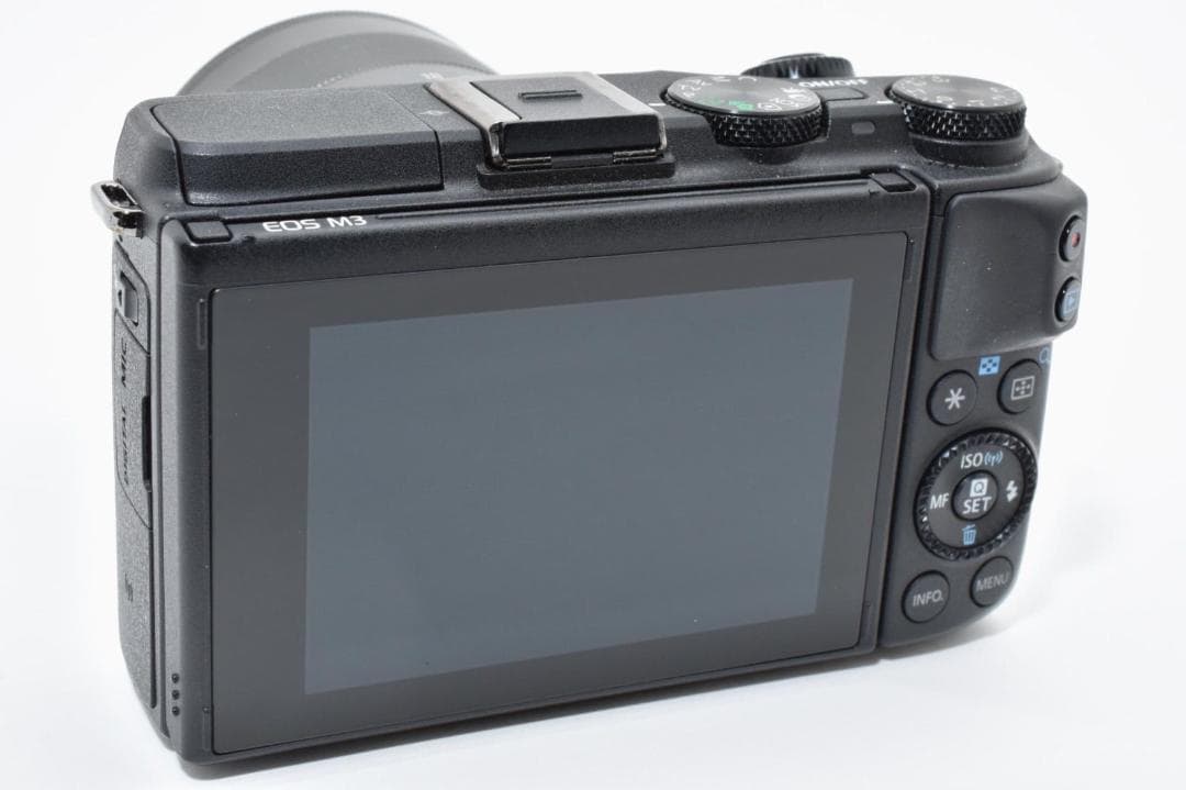 美品 キヤノン Canon EOS M3 EF-M 15-45mm IS STM