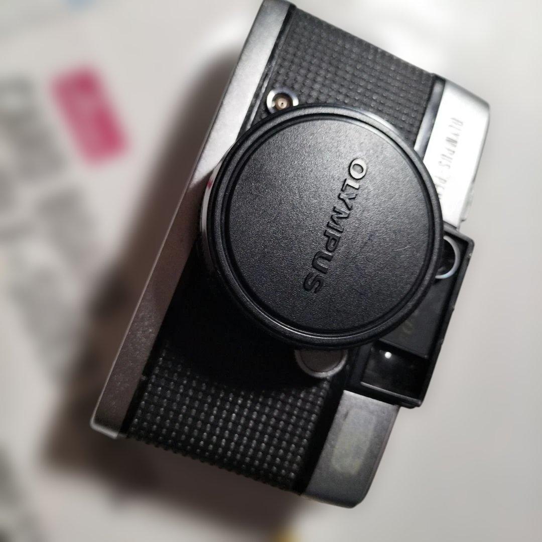 OLYMPUS PEN-D コンパクトフィルムカメラ