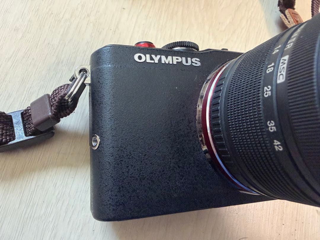 s*n様 訳あり品OLYMPUS PEN Lite E-PL6ミラーレス一眼カメ