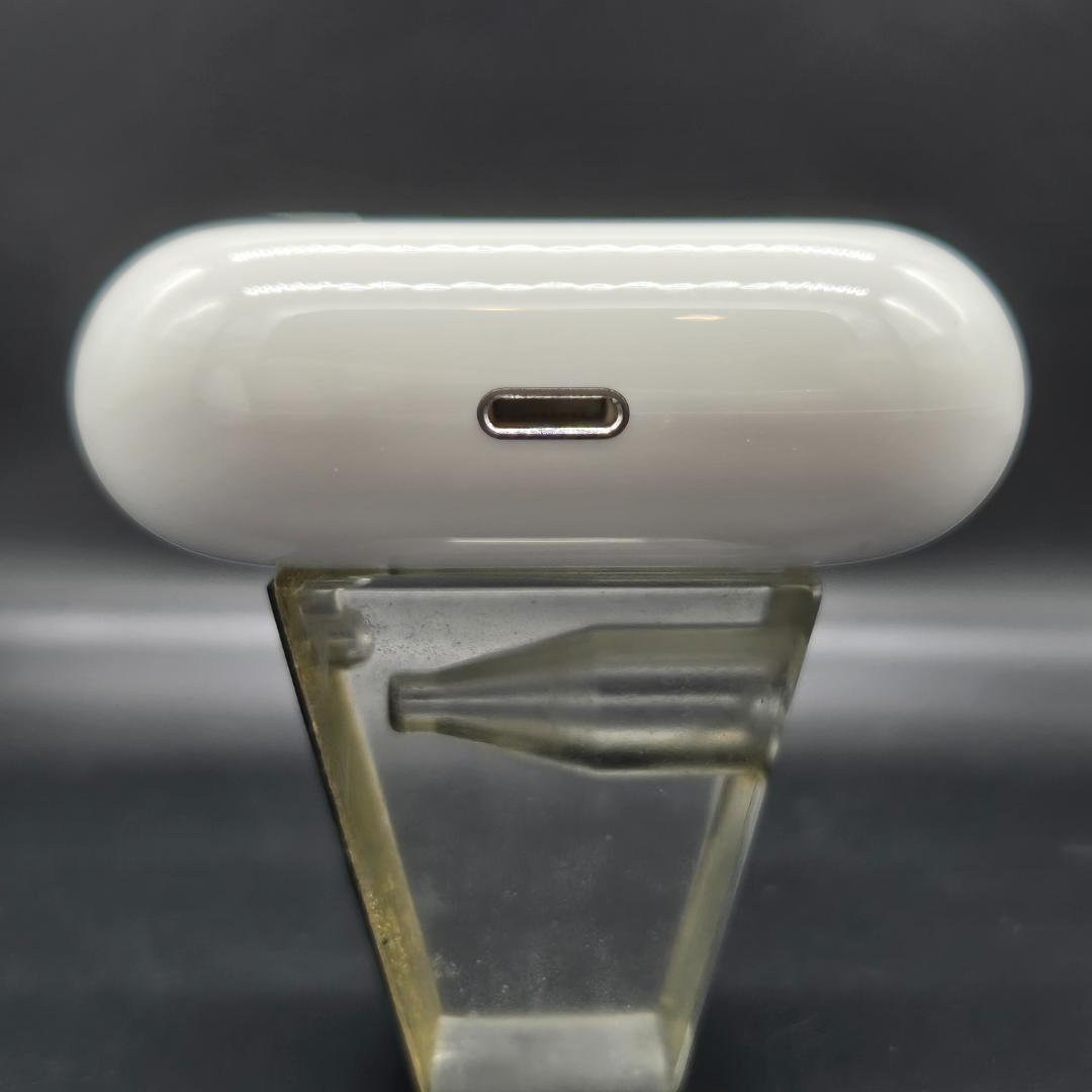 【正規品】AirPods Pro 第1世代（右耳不具合あり・ジャンク扱い）