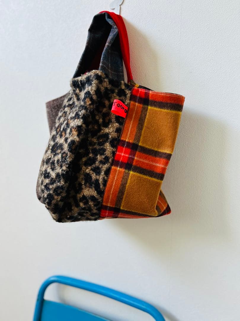 ∴●///『あったか素材もりもりリバーシブルチェッカーズBAG』