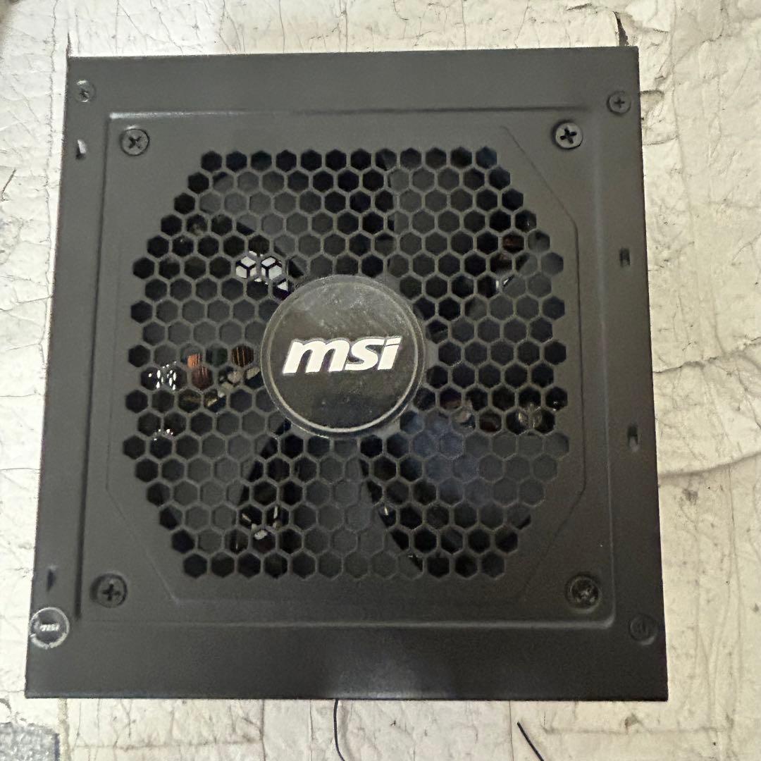 MSI MAG A750GL PCIe5 750W 電源ユニット