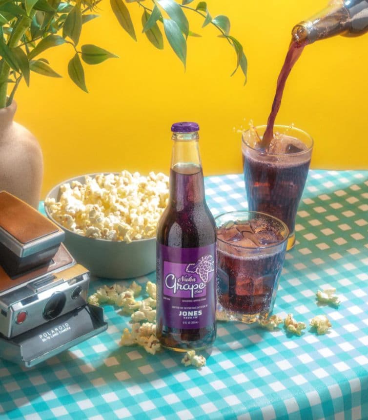 ヌカグレープ　1本　Nuka Grape Soda JONES SODA