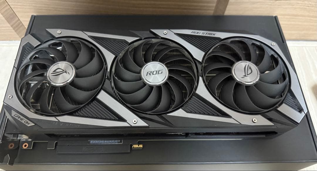 グラフィックボード・グラボ・ビデオカード ROG-STRIX-RTX3070-O8G-GAMING