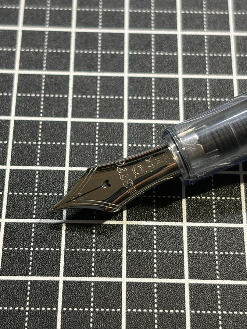 PLATINUM #3776 SHOJI 万年筆　字幅M