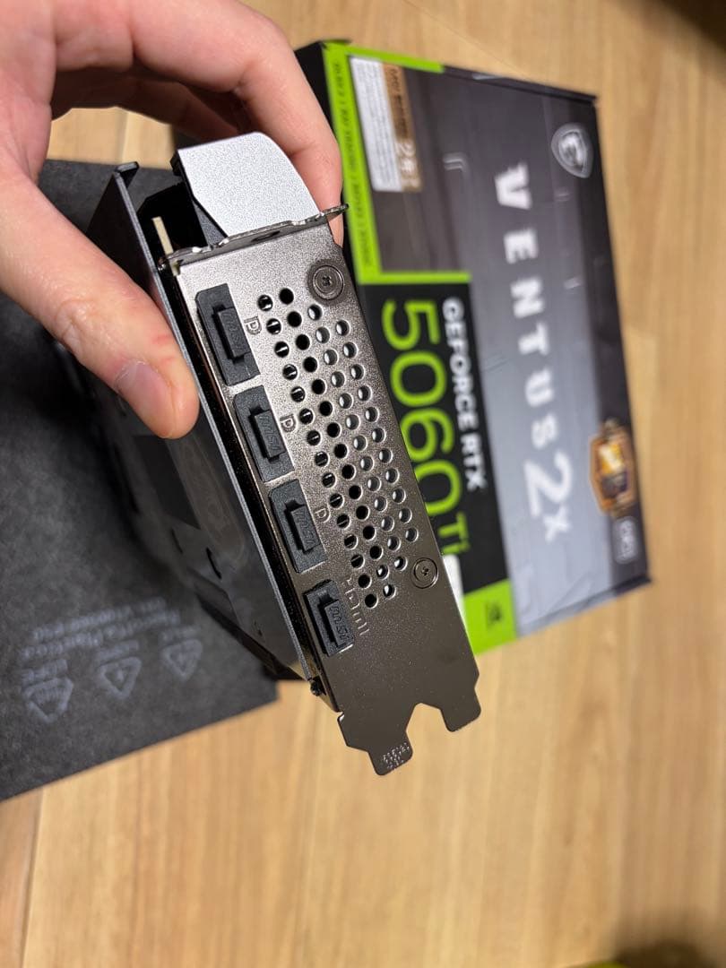 グラフィックボード・グラボ・ビデオカード MSI RTX 5060 Ti 16G VENTUS