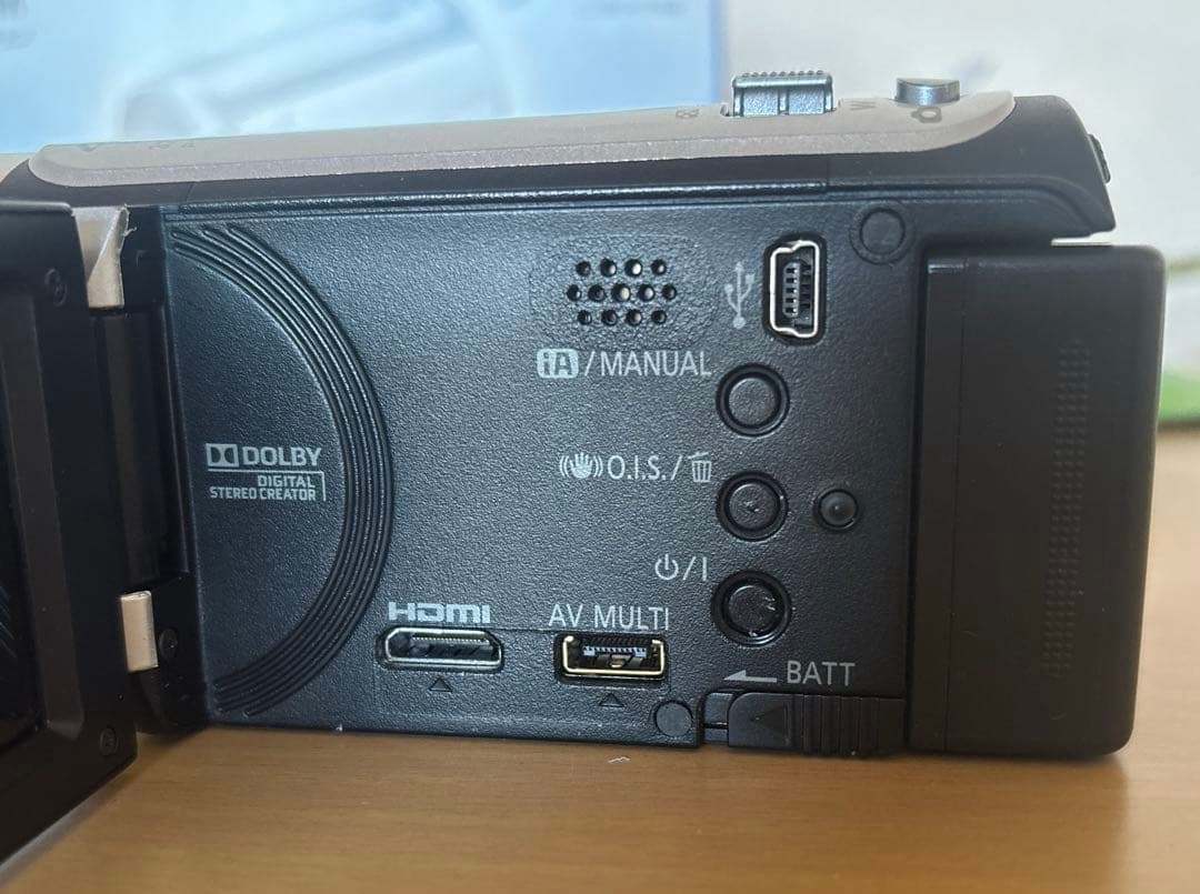 Panasonic HC-V100M ビデオカメラ 本体