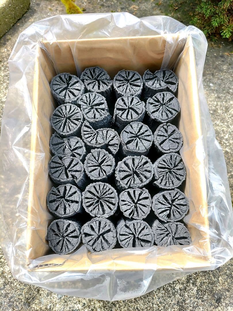 【愛媛産】クヌギ風炉用割ぎっちょ