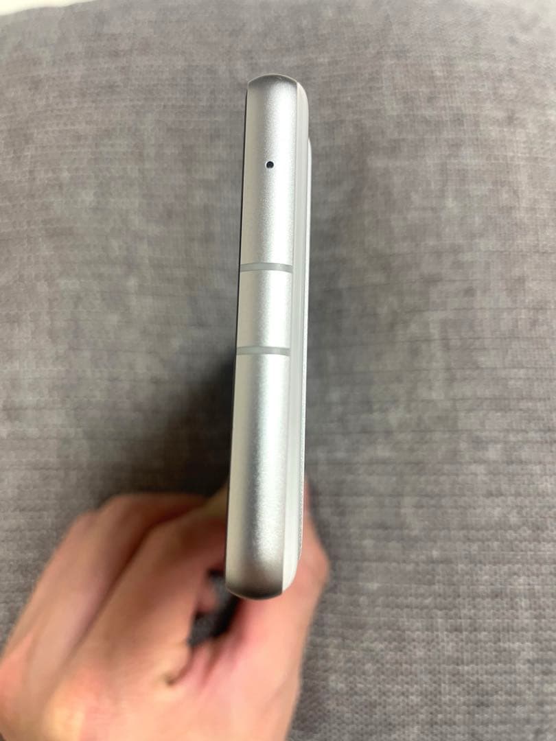 Google Pixel 7a ホワイト　本体 美品