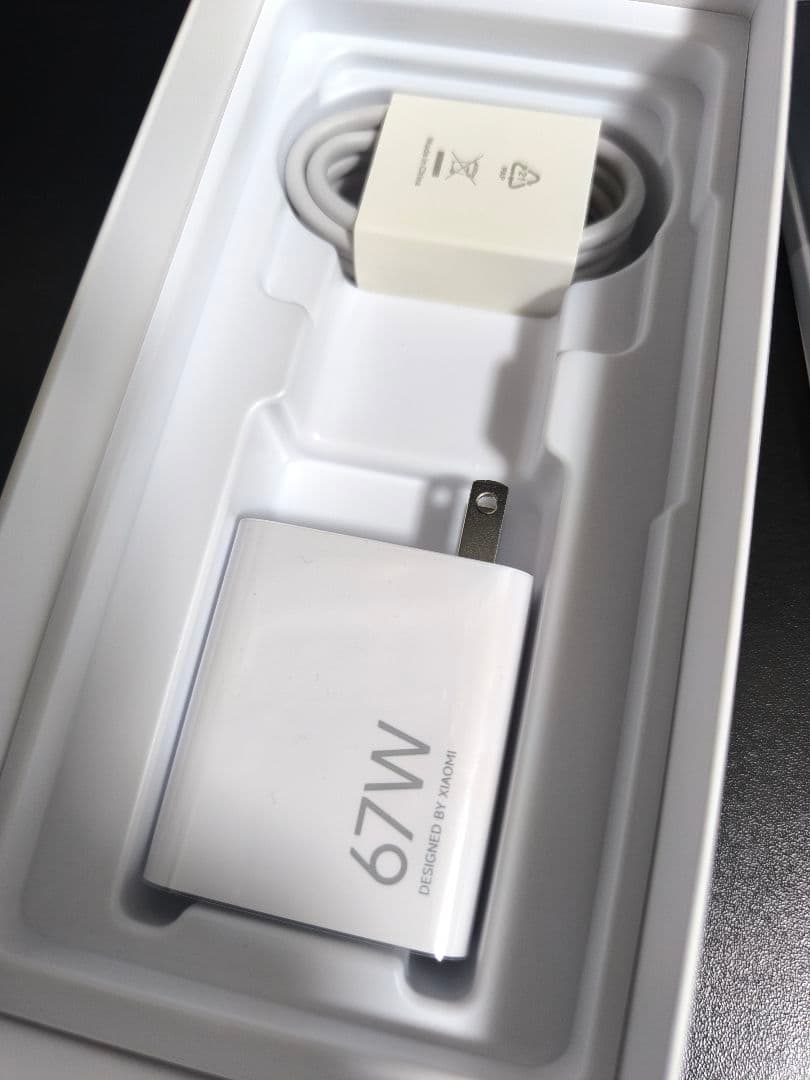 Xiaomi 15T 12GB RAM 256GB ROM 本体