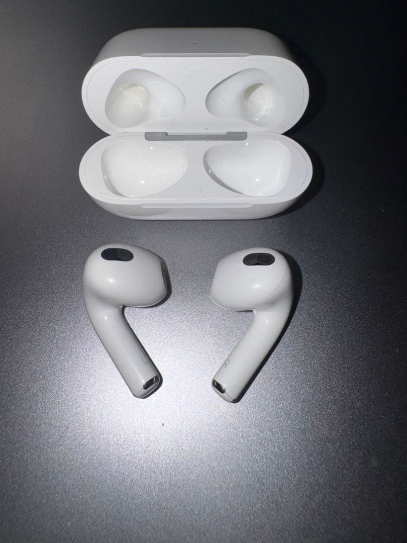 Apple AirPods 第3世代 A2564 / A2565 充電ケース付き