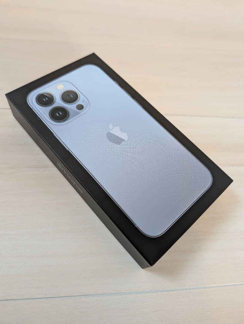 N*t様 【美品】iPhone13Pro 256GB シエラブルー 本体 SIM