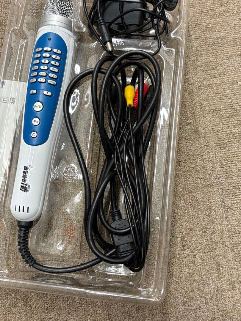 【極美品】カラオケ一番 家庭用カラオケマイク 300曲入り YK-3008 純正